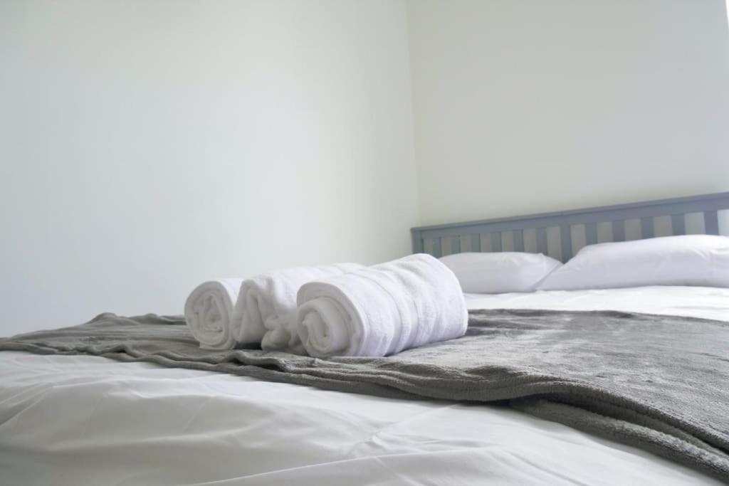 Discover Your Cozy Haven A Perfect Studio Getaway Leamington Spa Eksteriør billede